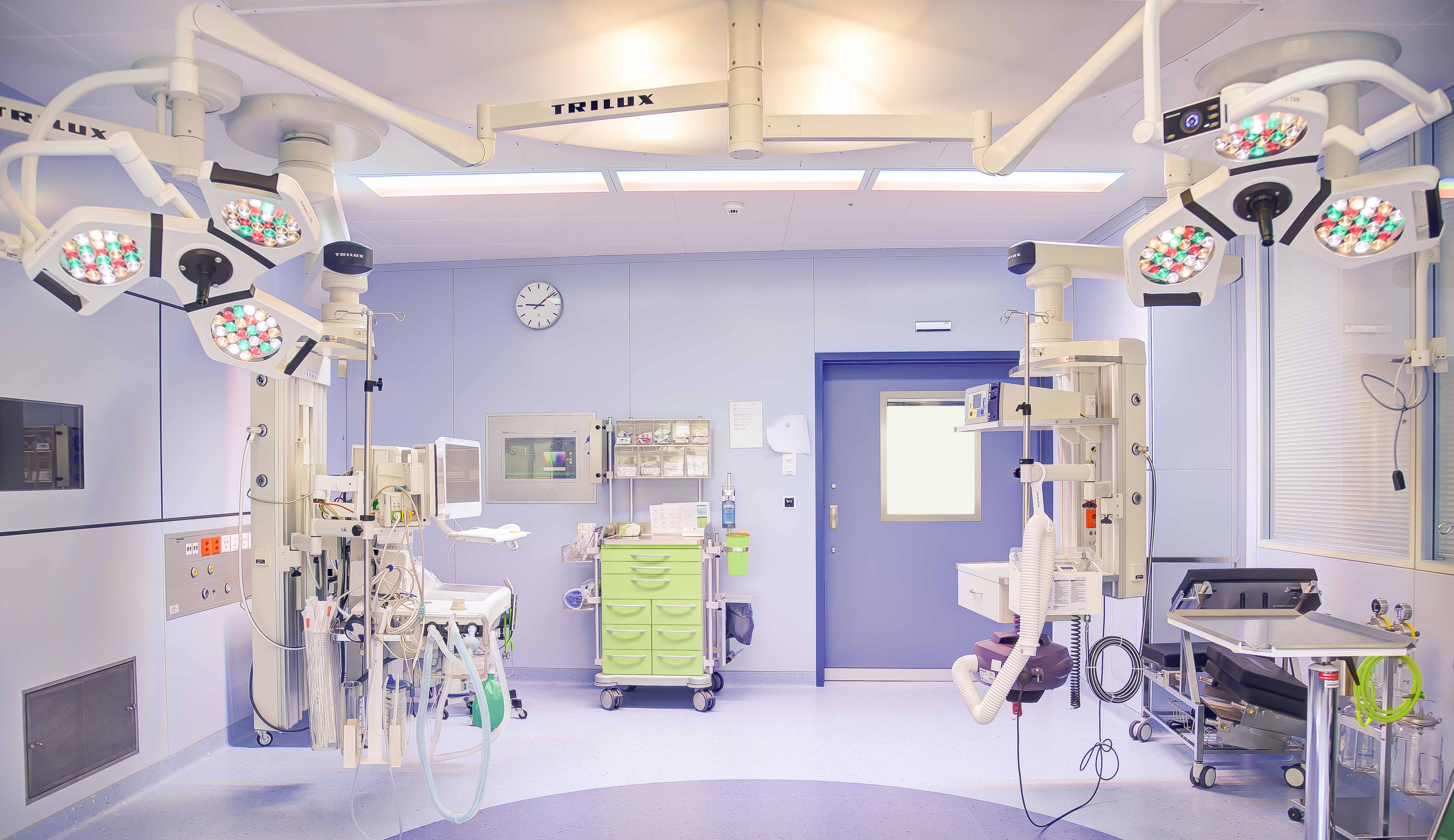 OP-Technik OP-Saal Operationssaal OP-Lampe OP-Leuchten TAV SLV Sterilluftverteiler Laminarflow